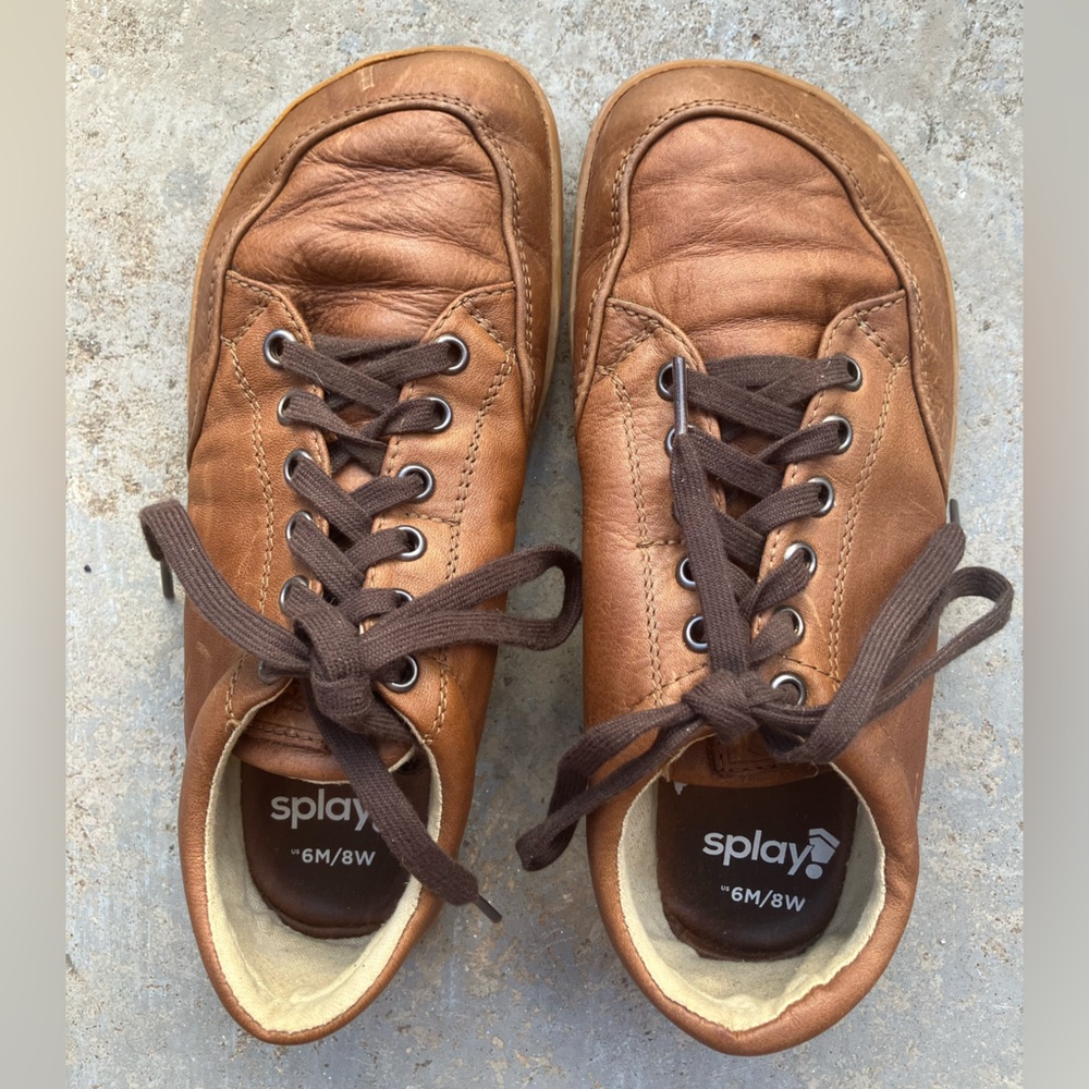 Splay Barefoot Freestyle Shoe in Chestnut - Women's/ Men’s